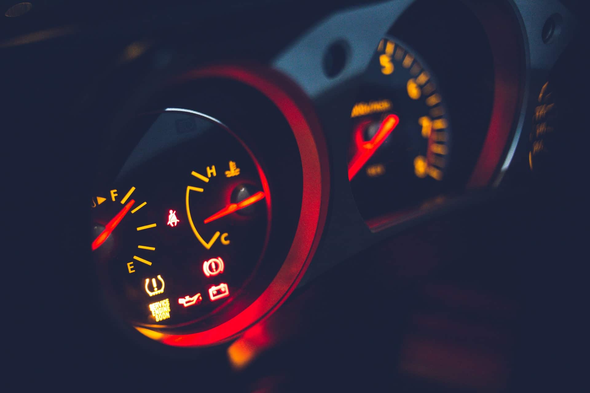 How to Read and Understand the Temperature Gauge on Your Vehicle